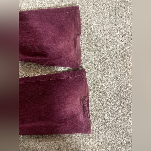 Kut from the Kloth Farrah Baby Bootcut Burgundy/Maroon Corduroy Pants - Picture 7 of 7